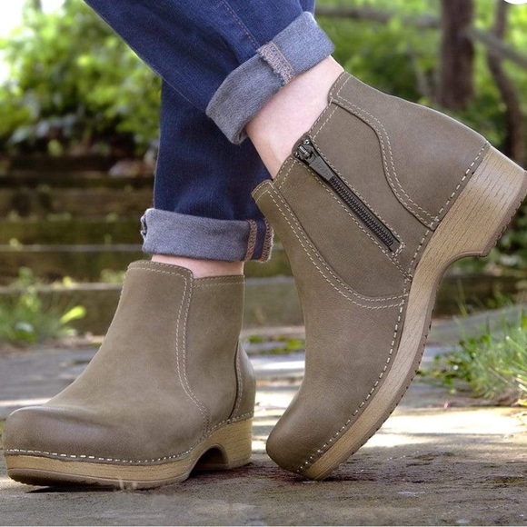 Dansko Shoes - Dansko Women's Barbara Clog Boot Taupe Nubuck Size 40 9-9.5